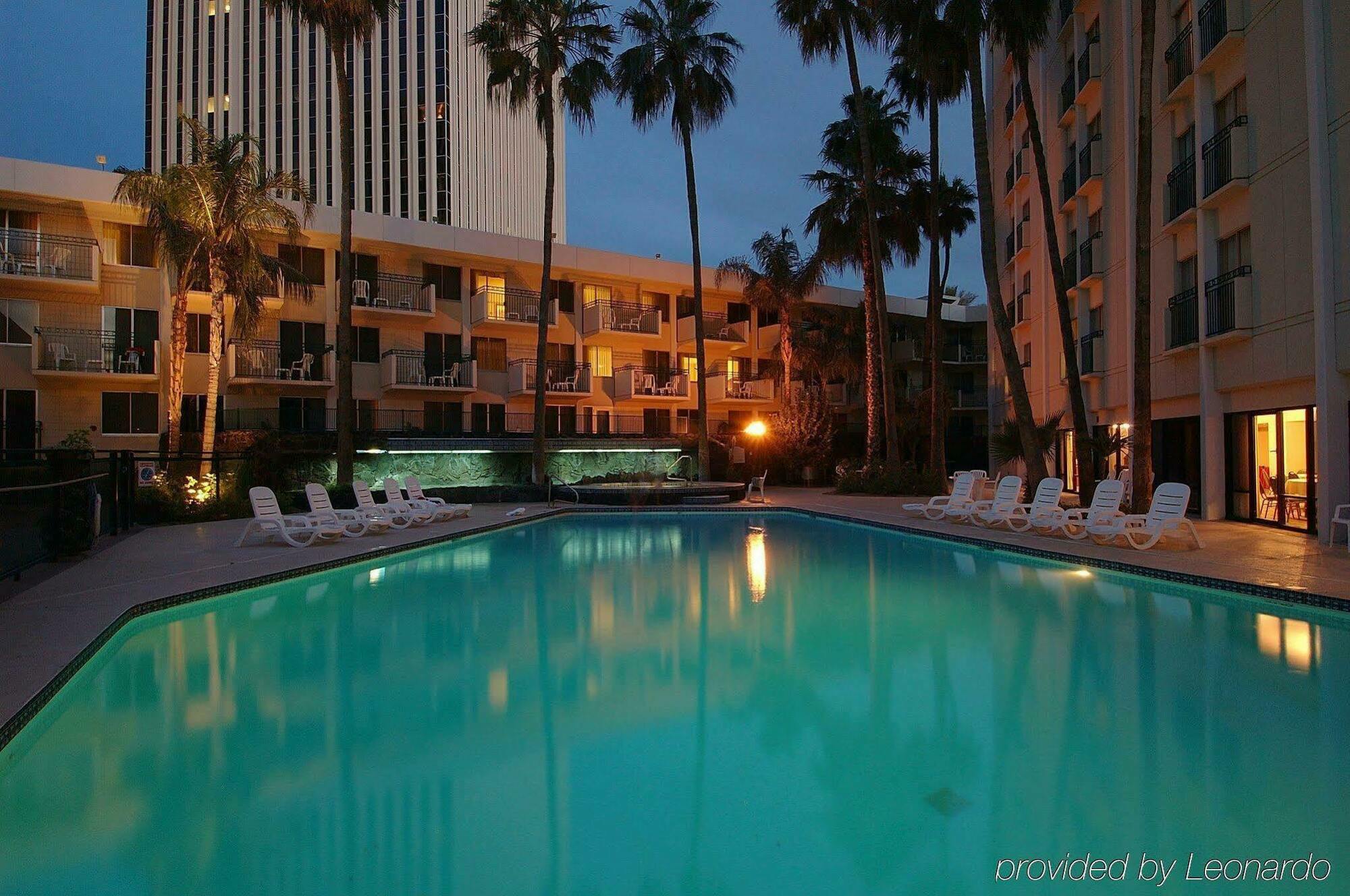 Hilton Garden Inn Phoenix Midtown Ngoại thất bức ảnh